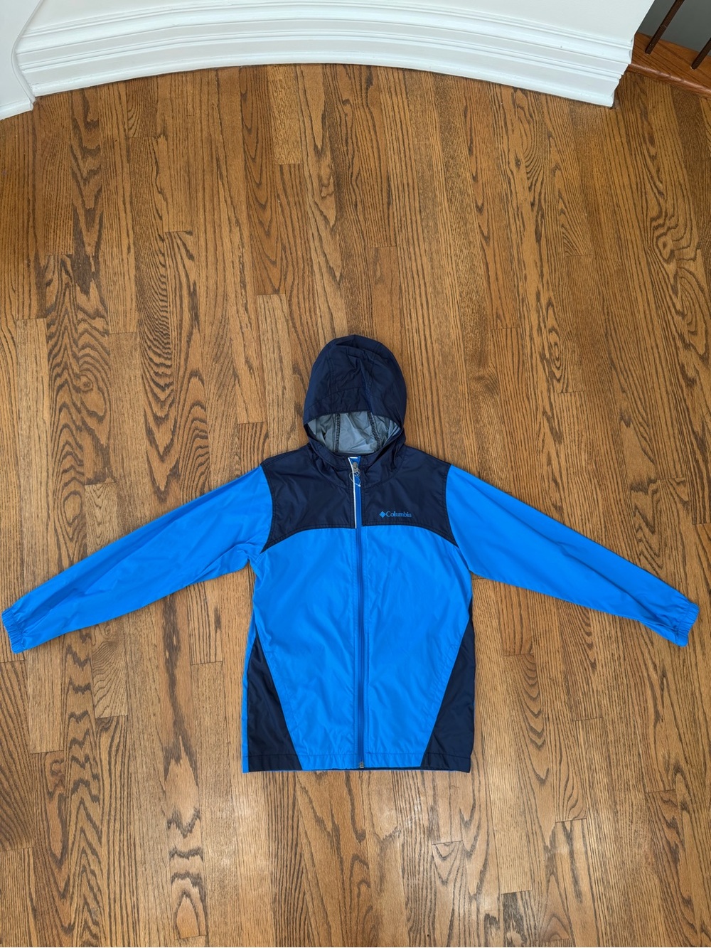 NWOT Youth Medium 10 / 12 Columbia Glennaker Hooded Waterproof Windbreaker Coat